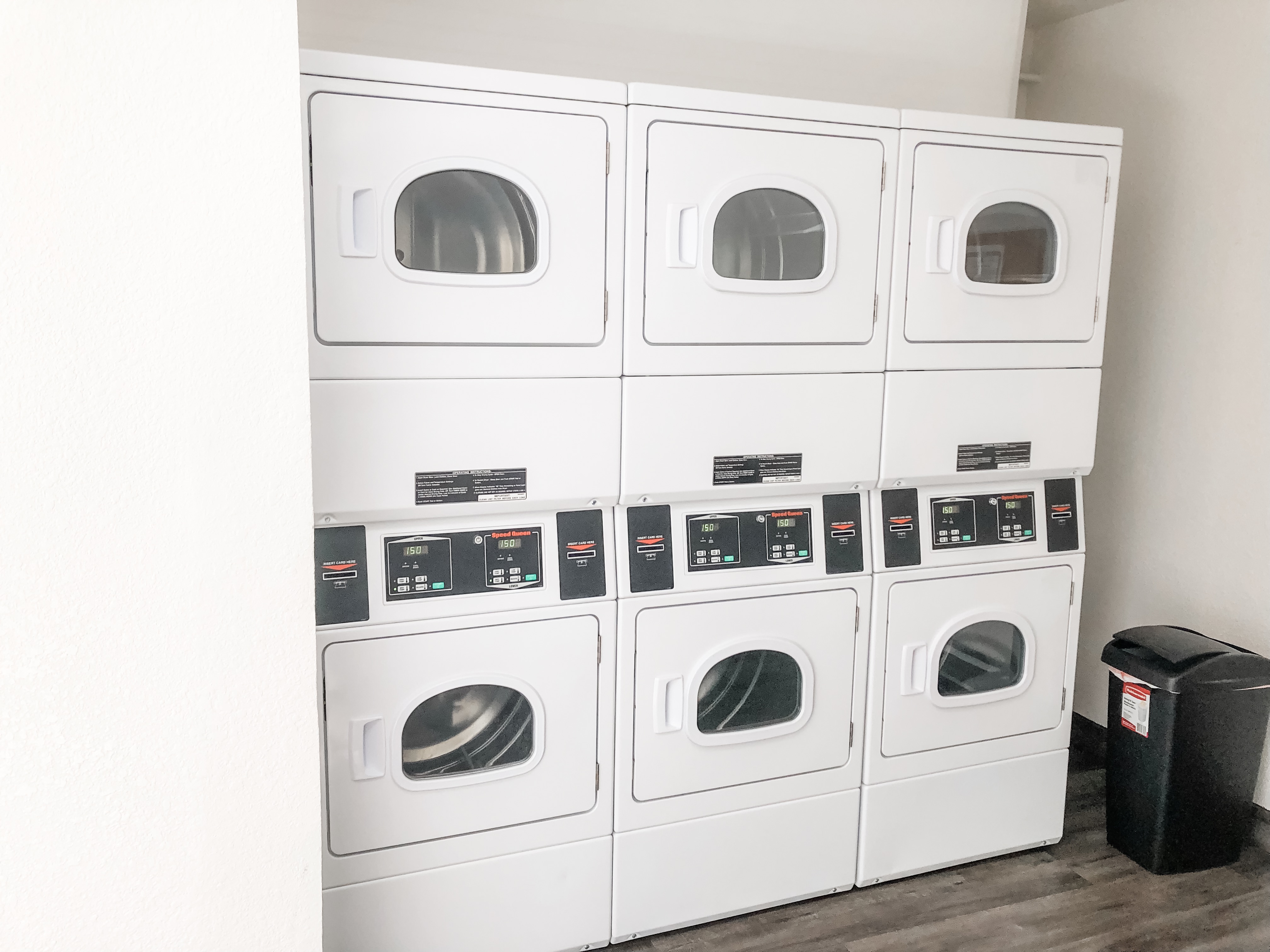Coinless laundry facilities on site!